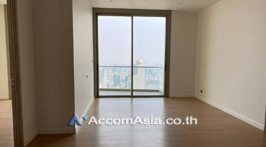 unit 3 Bedrooms  Condominium For Rent in Charoen Nakhon, Bangkok  near BTS Krung Thon Buri (AA22261)