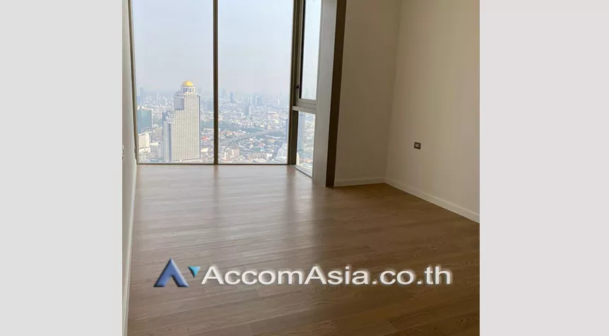 unit 3 Bedrooms  Condominium For Rent in Charoen Nakhon, Bangkok  near BTS Krung Thon Buri (AA22261)