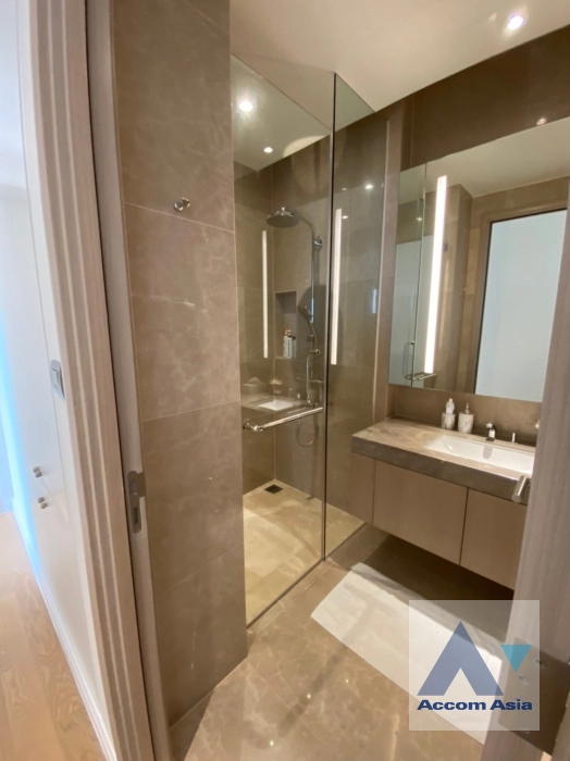 16  3 br Condominium for rent and sale in Charoen Nakhon ,Bangkok BTS Krung Thon Buri at Magnolias Waterfront Residences AA22262