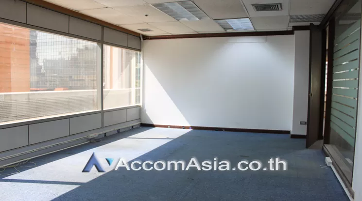 7  Office Space For Rent in Ploenchit ,Bangkok BTS Chitlom at Alma Link Building AA22351