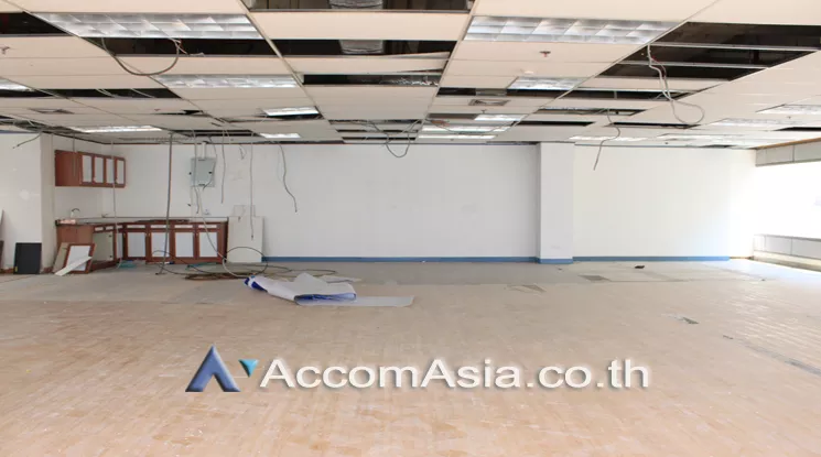 6  Office Space For Rent in Ploenchit ,Bangkok BTS Chitlom at Alma Link Building AA22352