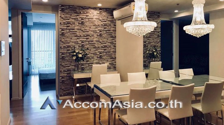 unit 2 Bedrooms  Condominium For Rent in Sukhumvit, Bangkok  near BTS Asok - MRT Sukhumvit (AA22357)