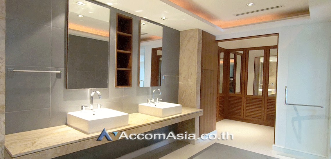 13  2 br Condominium For Rent in Sukhumvit ,Bangkok BTS Asok - MRT Sukhumvit at The Lakes AA22367