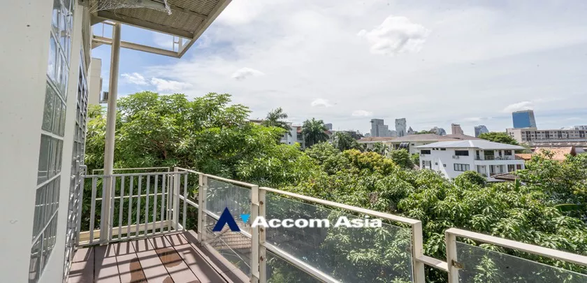 18  3 br Townhouse For Rent in Sathorn ,Bangkok BTS Chong Nonsi - MRT Khlong Toei at The Loft 110316
