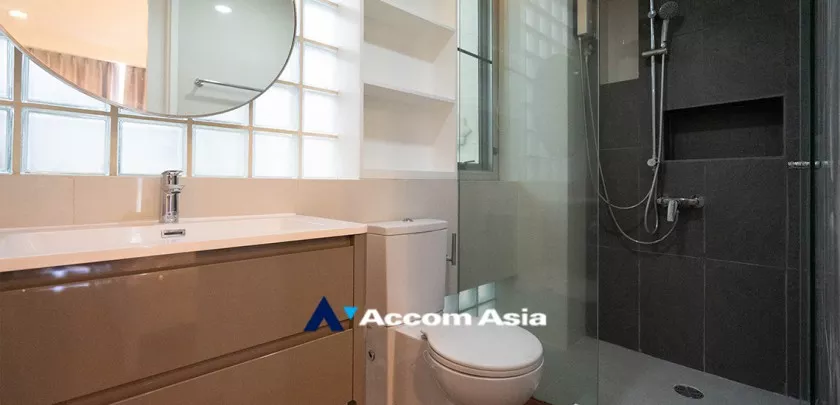 20  3 br Townhouse For Rent in Sathorn ,Bangkok BTS Chong Nonsi - MRT Khlong Toei at The Loft 110316