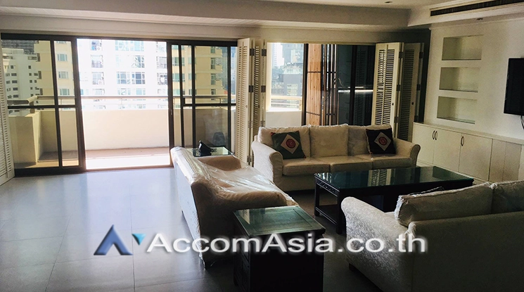 unitPet friendly |  4 Bedrooms  Condominium For Rent in Sukhumvit, Bangkok  near BTS Nana (AA22403)