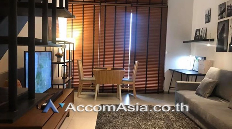  2  1 br Condominium For Rent in Sukhumvit ,Bangkok BTS Ekkamai at The Lofts Ekkamai  AA22413