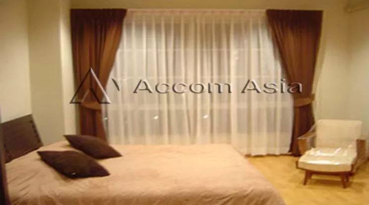 unit 2 Bedrooms  Condominium For Rent in Sukhumvit, Bangkok  near BTS Asok - MRT Sukhumvit (21402)