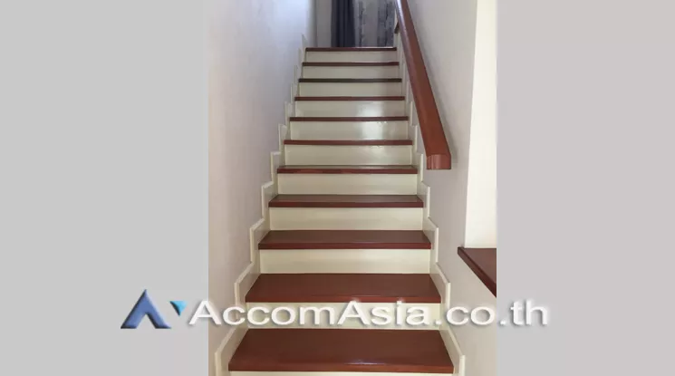  2  3 br House For Rent in Samutprakan ,  at Setthasiri Bangna Wongwaen AA22427