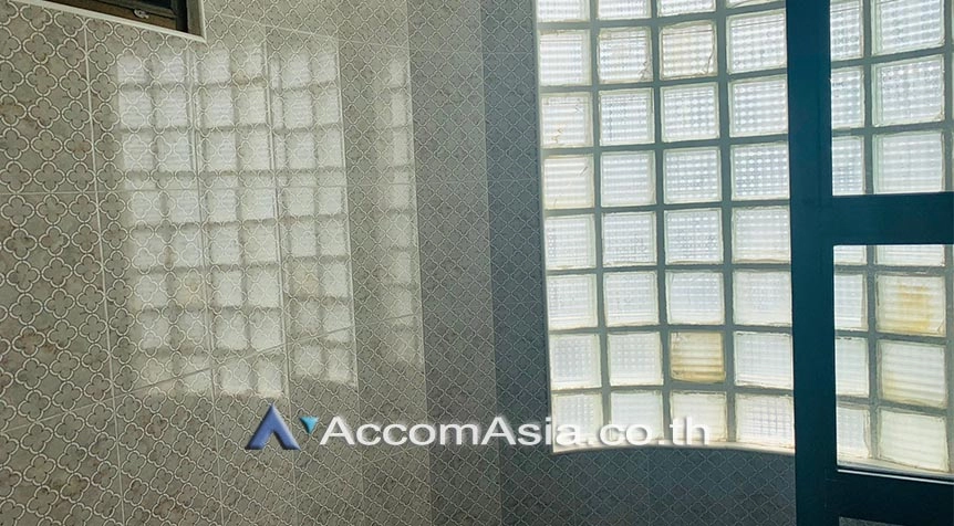 5  3 br Condominium For Rent in Sukhumvit ,Bangkok BTS Asok - MRT Sukhumvit at Windsor Tower AA22435