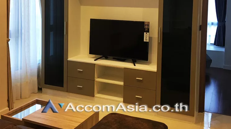  2 Bedrooms  Condominium For Rent in Sukhumvit, Bangkok  near BTS On Nut (AA22452)