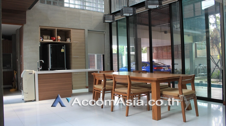 4  4 br House For Sale in Phaholyothin ,Bangkok BTS Ari AA22455