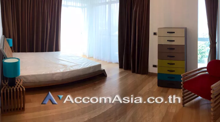  2 Bedrooms  Condominium For Rent in Phaholyothin, Bangkok  near BTS Ari (AA22457)