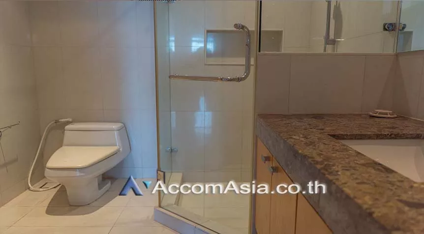 5  3 br Condominium For Rent in Ploenchit ,Bangkok BTS Ploenchit at Athenee Residence AA22481