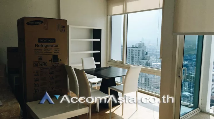 Duplex Condo |  1 Bedroom  Condominium For Rent in Phaholyothin, Bangkok  near BTS Ratchathewi (AA22482)