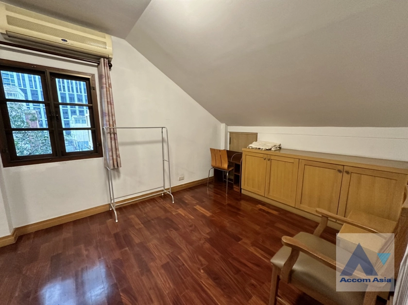 14  5 br House For Rent in Sathorn ,Bangkok BTS Chong Nonsi - MRT Lumphini 100095