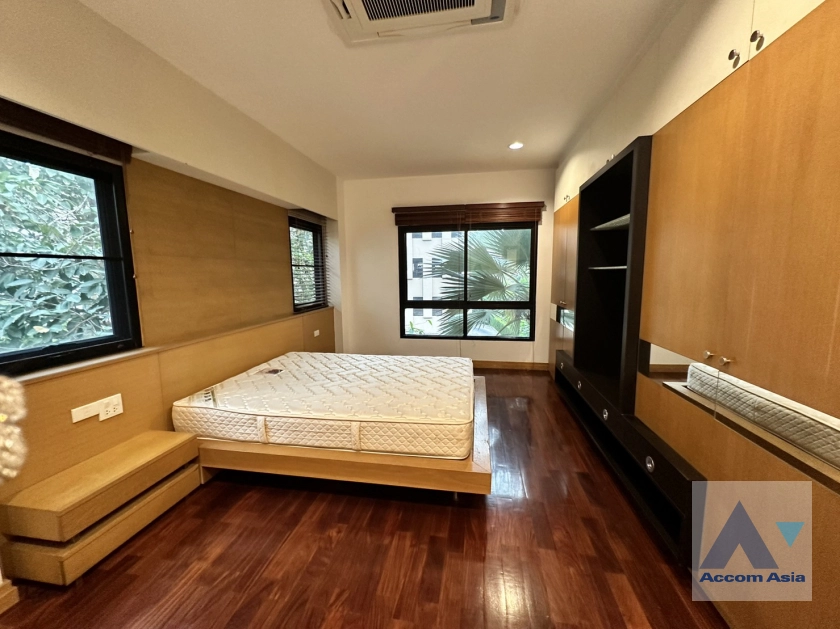 9  5 br House For Rent in Sathorn ,Bangkok BTS Chong Nonsi - MRT Lumphini 100095