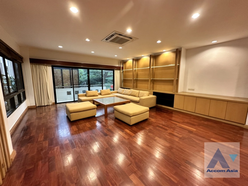 unitPet friendly | Contemporary family home with warm tones in the Sathorn area (100095)