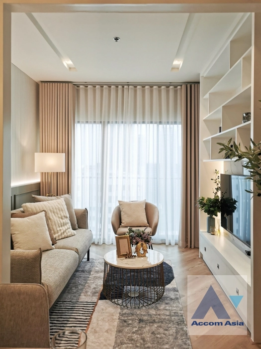 unit 1 Bedroom  Condominium For Rent & Sale in Sukhumvit, Bangkok  near BTS Phrom Phong (AA22517)