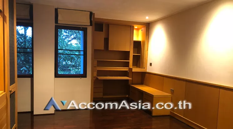 5  2 br Apartment For Rent in Phaholyothin ,Bangkok BTS Ari at Low rise Peaceful - Homely Atmosphere AA31464