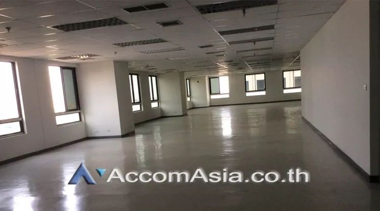  Office space For Rent in Phaholyothin, Bangkok  near MRT Phahon Yothin (AA22525)