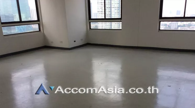 4  Office Space For Rent in Phaholyothin ,Bangkok MRT Phahon Yothin at Elephant Building AA22525
