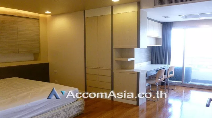 13  3 br Condominium For Rent in Charoennakorn ,Bangkok BTS Krung Thon Buri at Saichol Mansion AA22535
