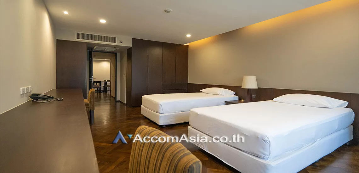 unit 2 Bedrooms  Condominium For Rent in Sukhumvit, Bangkok  near BTS Phrom Phong (AA22550)