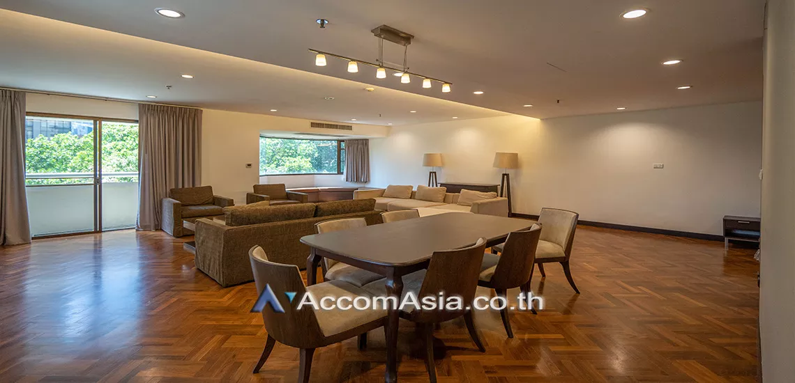 unit 3 Bedrooms  Condominium For Rent in Sukhumvit, Bangkok  near BTS Phrom Phong (AA22551)