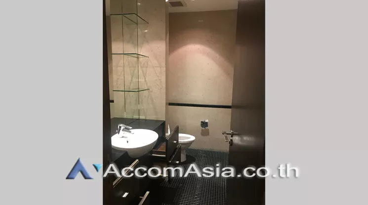 7  4 br Apartment For Rent in Ploenchit ,Bangkok BTS Ploenchit at Elegance and Traditional Luxury AA22566
