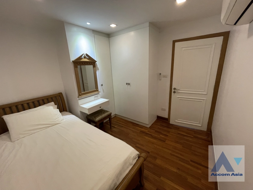18  3 br Condominium for rent and sale in Sukhumvit ,Bangkok BTS Phrom Phong at Acadamia Grand Tower AA22568