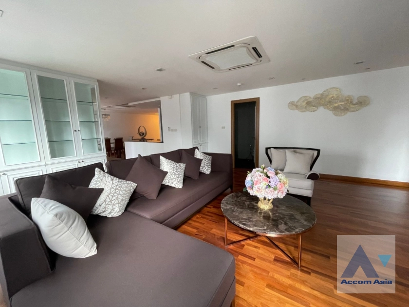 unit 3 Bedrooms  Condominium For Rent & Sale in Sukhumvit, Bangkok  near BTS Phrom Phong (AA22568)
