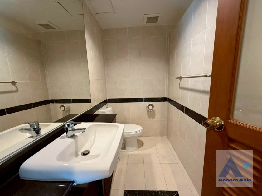 18  3 br Apartment For Rent in Sathorn ,Bangkok BTS Chong Nonsi - MRT Lumphini at Exclusive Privacy Residence AA22569