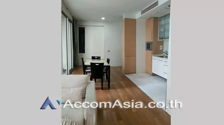 5  1 br Condominium for rent and sale in Silom ,Bangkok BTS Sala Daeng - MRT Silom at The Legend Saladaeng AA22576