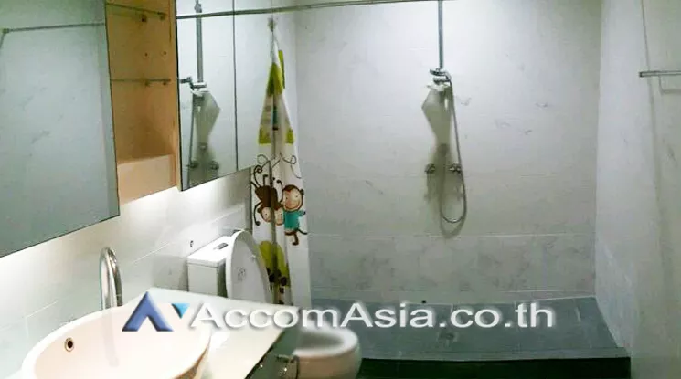 6  1 br Condominium for rent and sale in Silom ,Bangkok BTS Sala Daeng - MRT Silom at The Legend Saladaeng AA22576