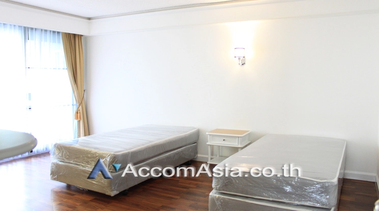 7  3 br Apartment for rent and sale in Ploenchit ,Bangkok BTS Ratchadamri at High rise and Peaceful AA22584