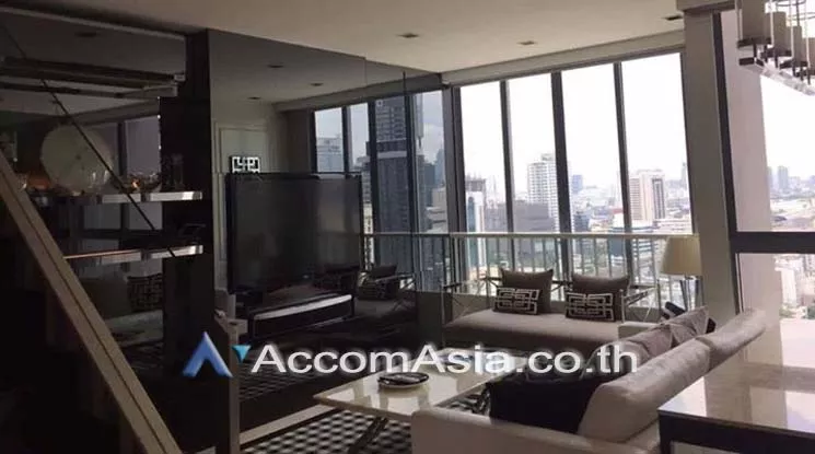 Duplex Condo |  2 Bedrooms  Condominium For Sale in Phaholyothin, Bangkok  near BTS Thong Lo (AA36029)