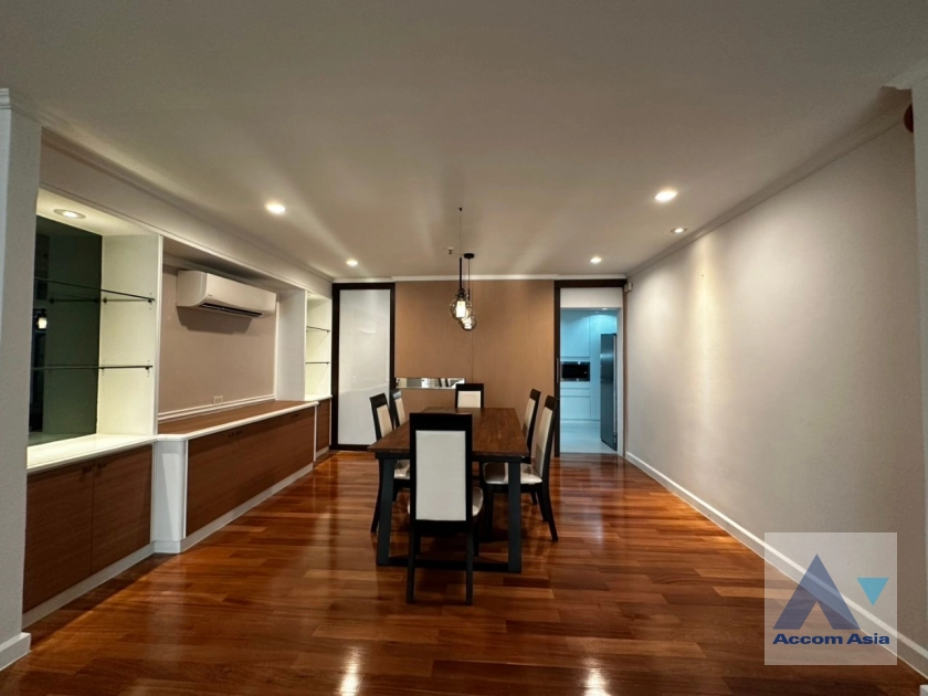 4  3 br Apartment For Rent in Sukhumvit ,Bangkok BTS Asok - MRT Sukhumvit at Warm Family Atmosphere 2016801