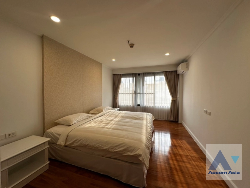 10  3 br Apartment For Rent in Sukhumvit ,Bangkok BTS Asok - MRT Sukhumvit at Warm Family Atmosphere 2016801