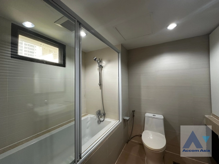 22  3 br Apartment For Rent in Sukhumvit ,Bangkok BTS Asok - MRT Sukhumvit at Warm Family Atmosphere 2016801