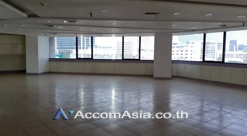  Office space For Rent in Silom, Bangkok  near BTS Sala Daeng - MRT Silom (AA22644)