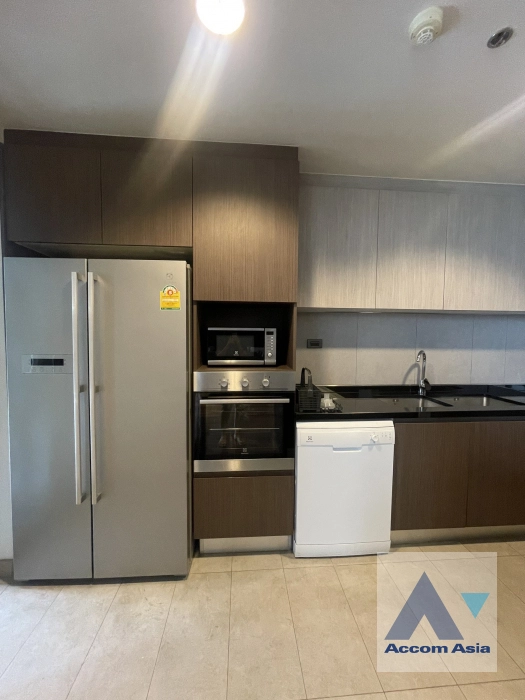 5  4 br Apartment for rent and sale in Sukhumvit ,Bangkok  at Modern Apartment AA22653