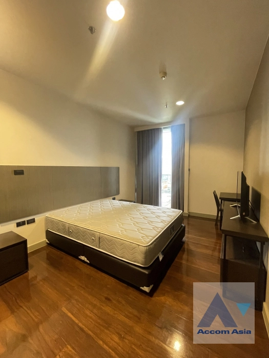 8  4 br Apartment for rent and sale in Sukhumvit ,Bangkok  at Modern Apartment AA22653
