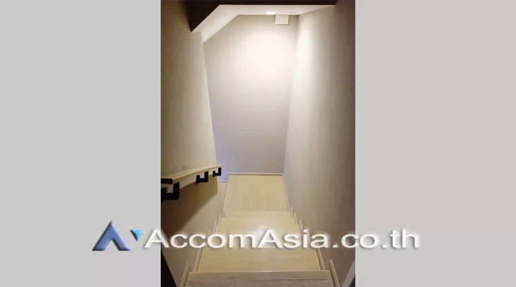 9  3 br Townhouse For Sale in Sathorn ,Bangkok  at Arden Rama 3 AA22665