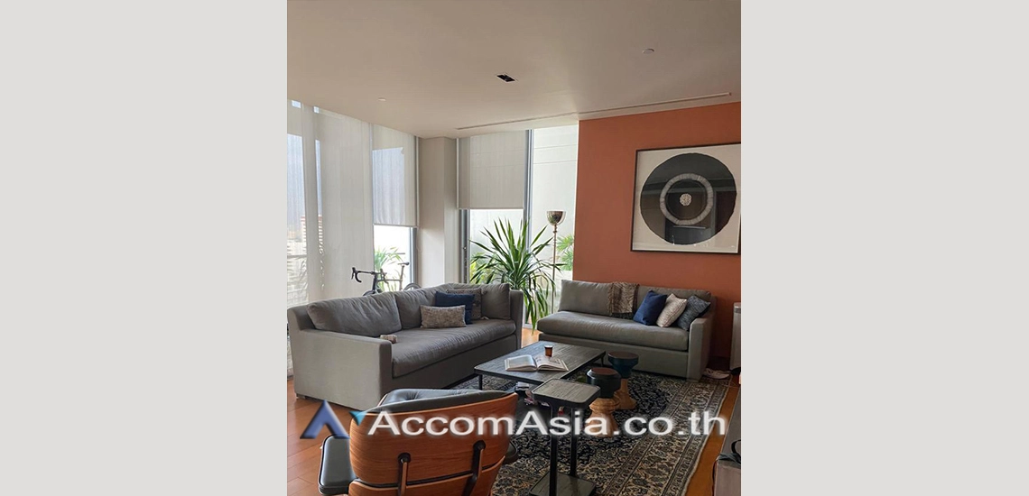 unitDuplex Condo |  Modern condominium with warm interiors and greenery views in Sathorn (AA22687)
