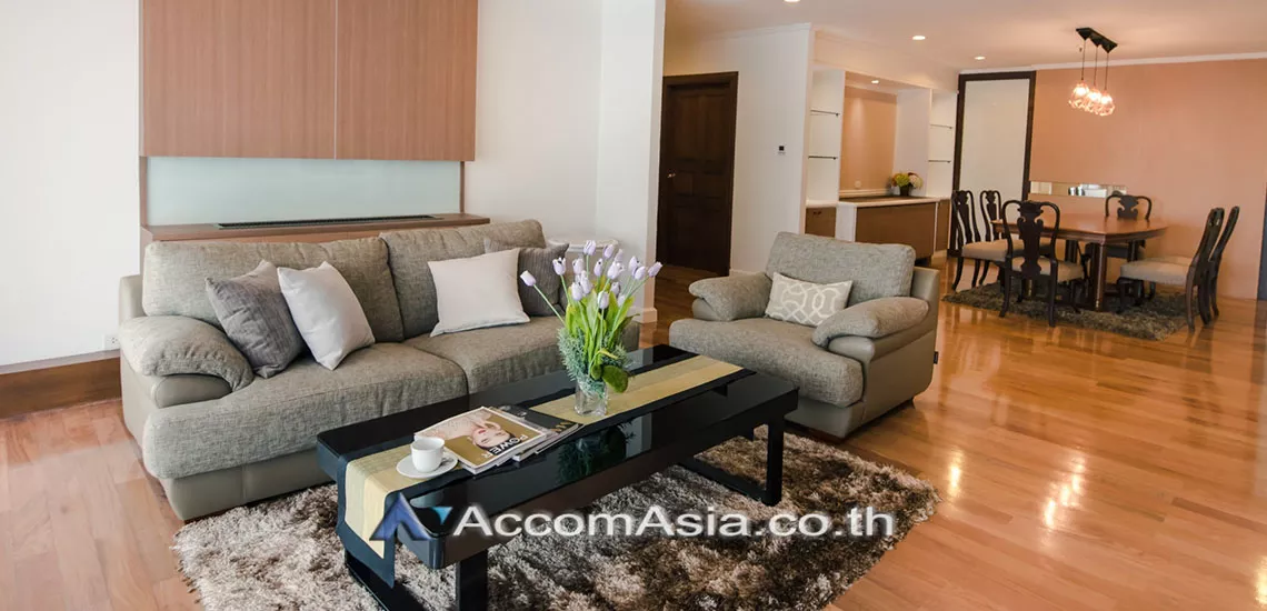 Big Balcony |  3 Bedrooms  Apartment For Rent in Sukhumvit, Bangkok  near BTS Asok - MRT Sukhumvit (2016901)