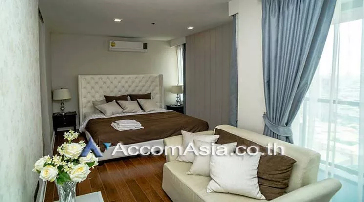  3 Bedrooms  Condominium For Rent & Sale in Sukhumvit, Bangkok  near BTS Punnawithi (AA53739)