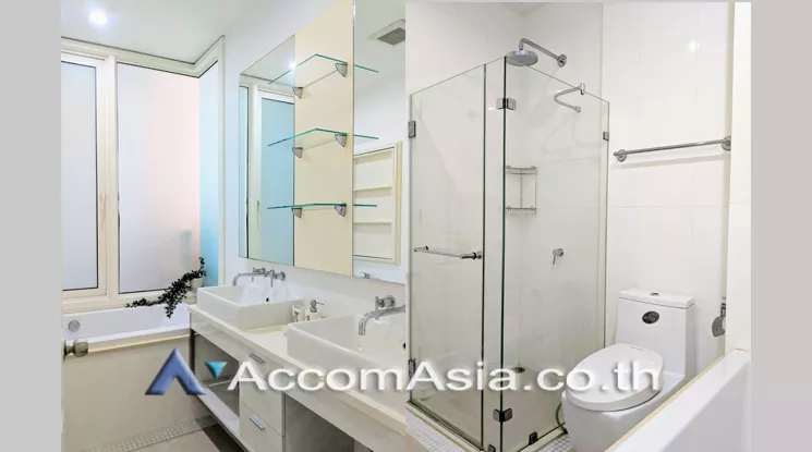 unit 1 Bedroom  Condominium For Rent in Sukhumvit, Bangkok  (AA22725)