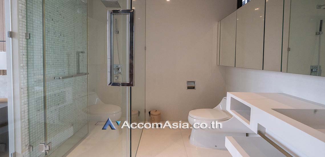 9  2 br Condominium For Rent in Sukhumvit ,Bangkok BTS Phrom Phong at Vittorio Sukhumvit 39 AA22726