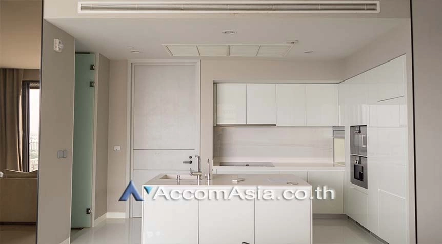  2 Bedrooms  Condominium For Rent in Sukhumvit, Bangkok  near BTS Phrom Phong (AA22727)